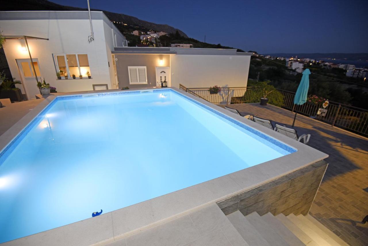 Apartments Lidija - Sea View Apartment With Exclusive Right Of Using Hot Tub Or Split Level Apartment With Exclusive Right Of Using Pool 珀德垂那 外观 照片