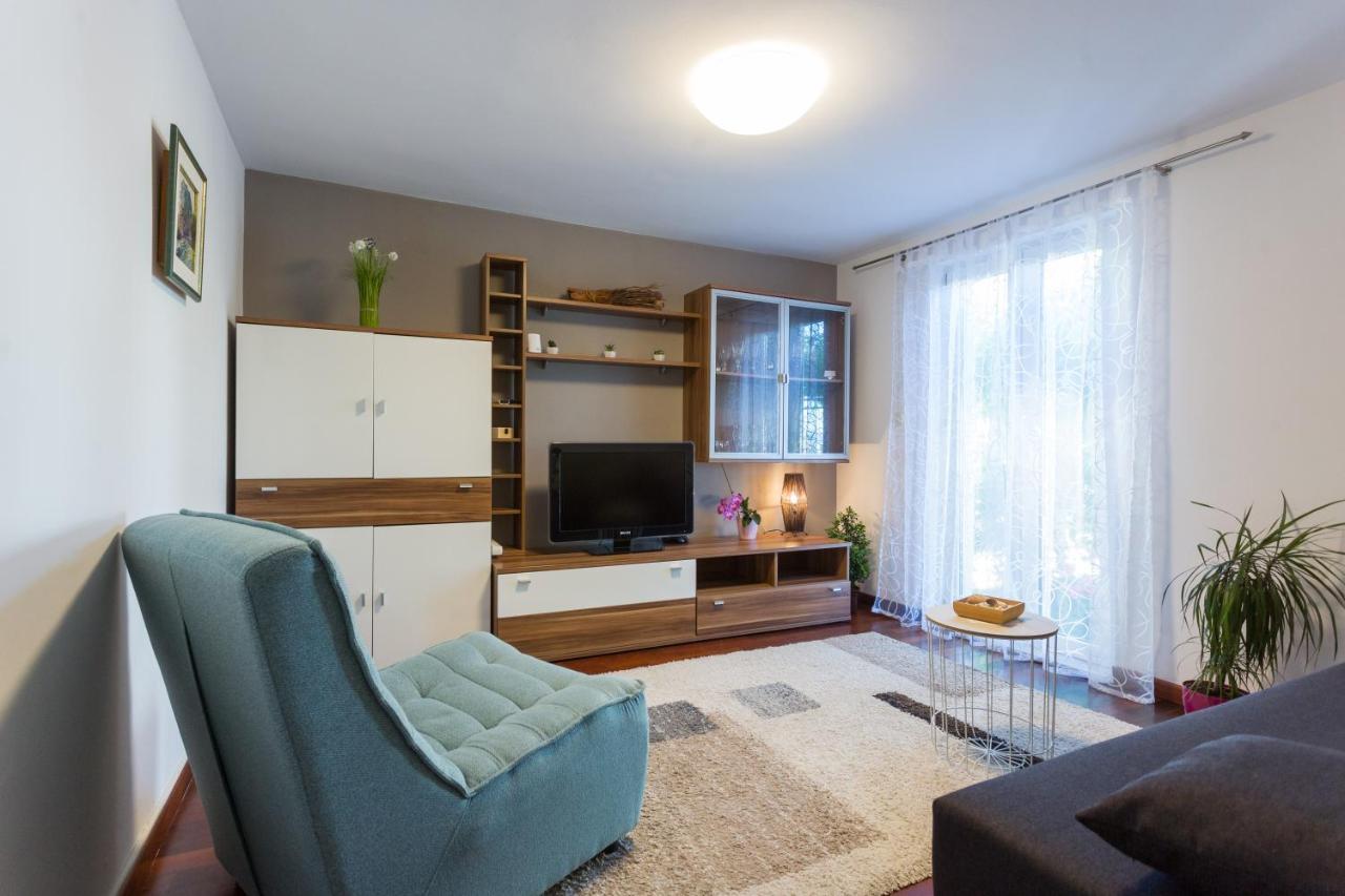 Apartments Lidija - Sea View Apartment With Exclusive Right Of Using Hot Tub Or Split Level Apartment With Exclusive Right Of Using Pool 珀德垂那 外观 照片