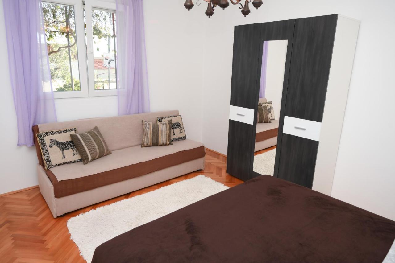 Apartments Lidija - Sea View Apartment With Exclusive Right Of Using Hot Tub Or Split Level Apartment With Exclusive Right Of Using Pool 珀德垂那 外观 照片