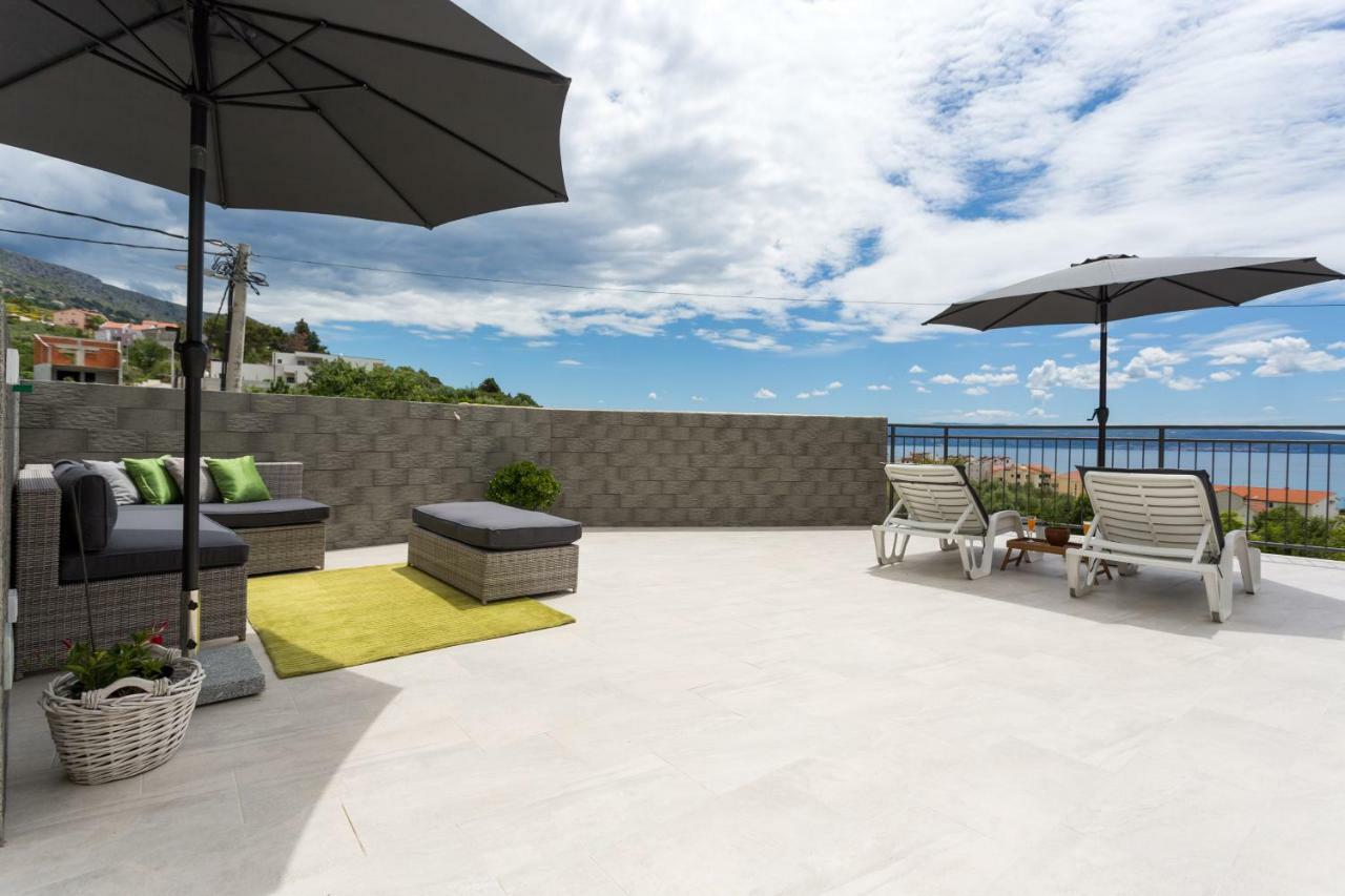 Apartments Lidija - Sea View Apartment With Exclusive Right Of Using Hot Tub Or Split Level Apartment With Exclusive Right Of Using Pool 珀德垂那 外观 照片