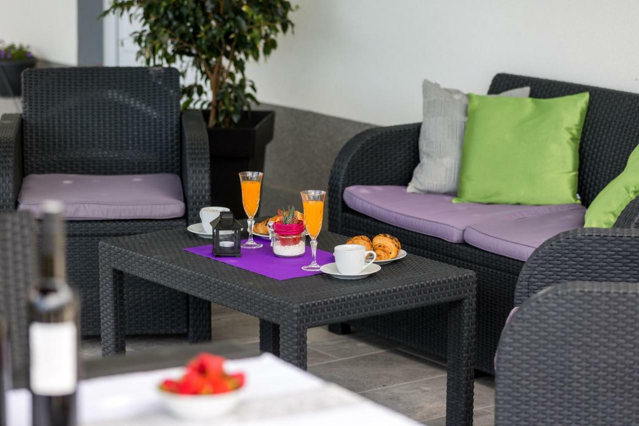 Apartments Lidija - Sea View Apartment With Exclusive Right Of Using Hot Tub Or Split Level Apartment With Exclusive Right Of Using Pool 珀德垂那 外观 照片